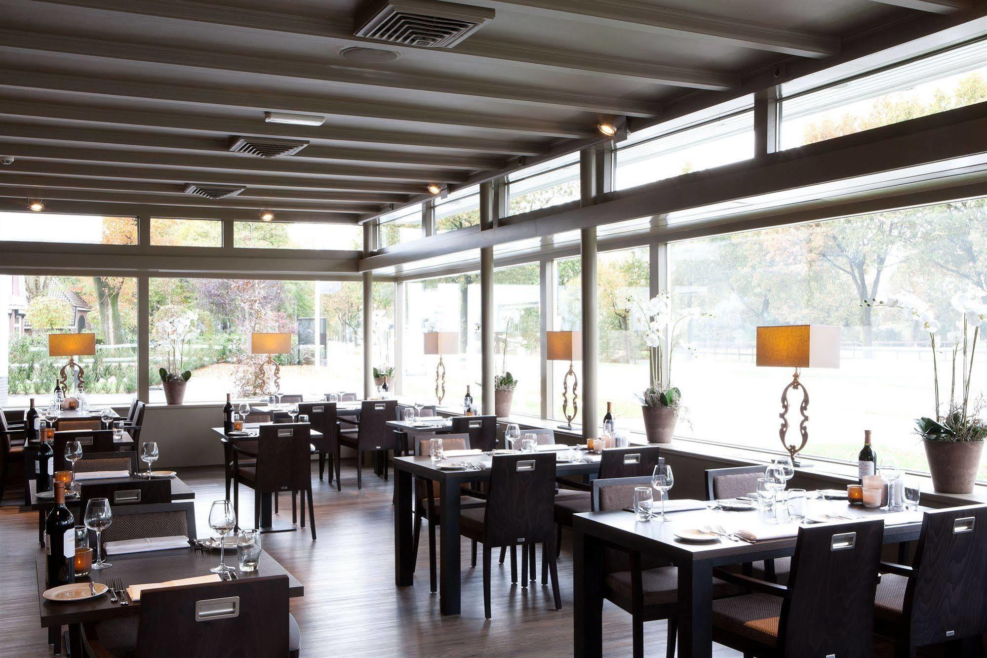 Fletcher Hotel-Restaurant Het Witte Huis Soest Exterior photo